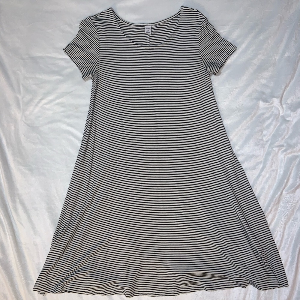 Old Navy Women’s XS Short Sleeve Dress